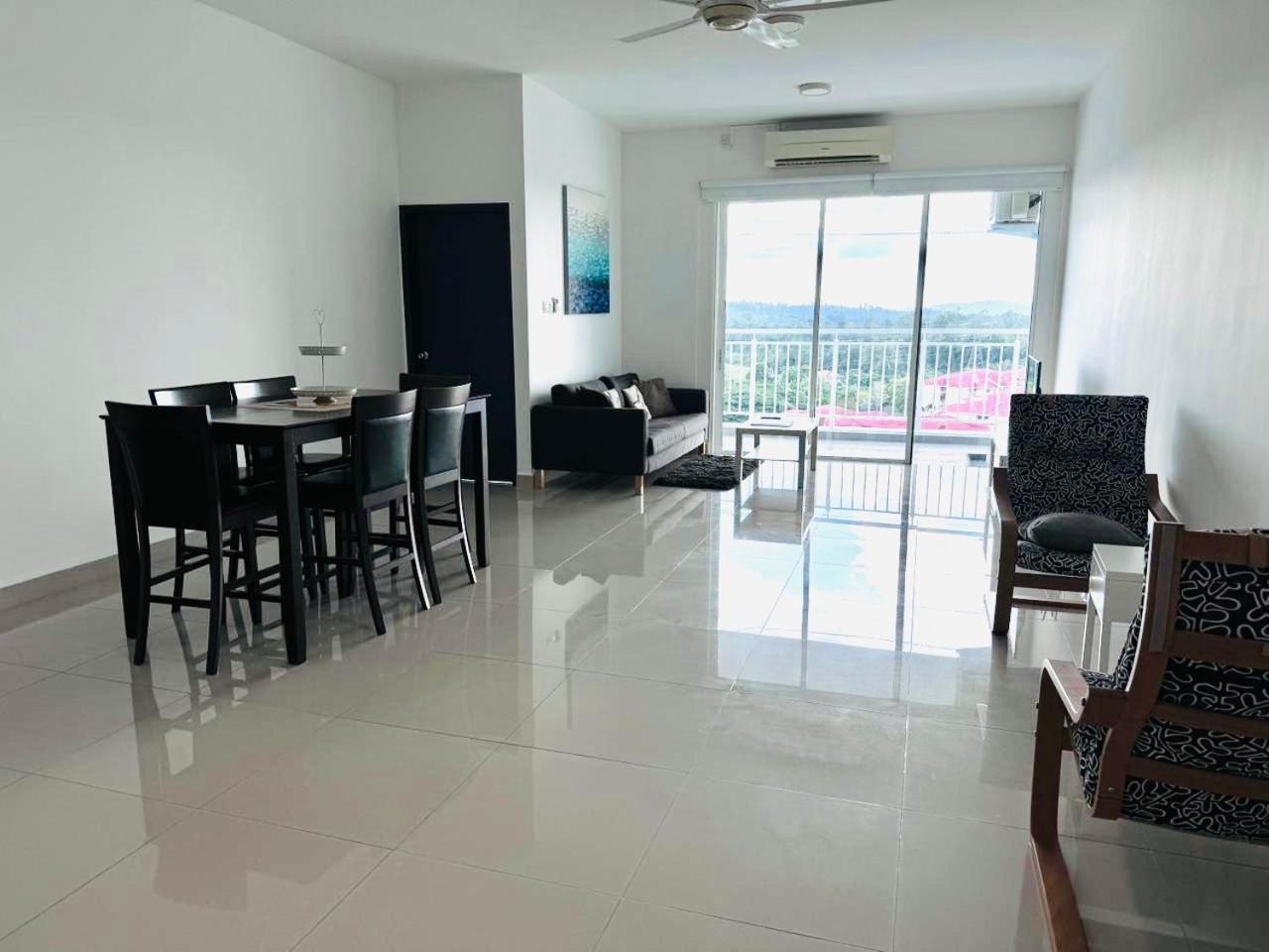 Sandakan Spacious And Comfortable Pool View Condo Eksteriør bilde